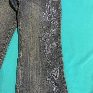 Embroidered Jeans Cosmopolitan size 10